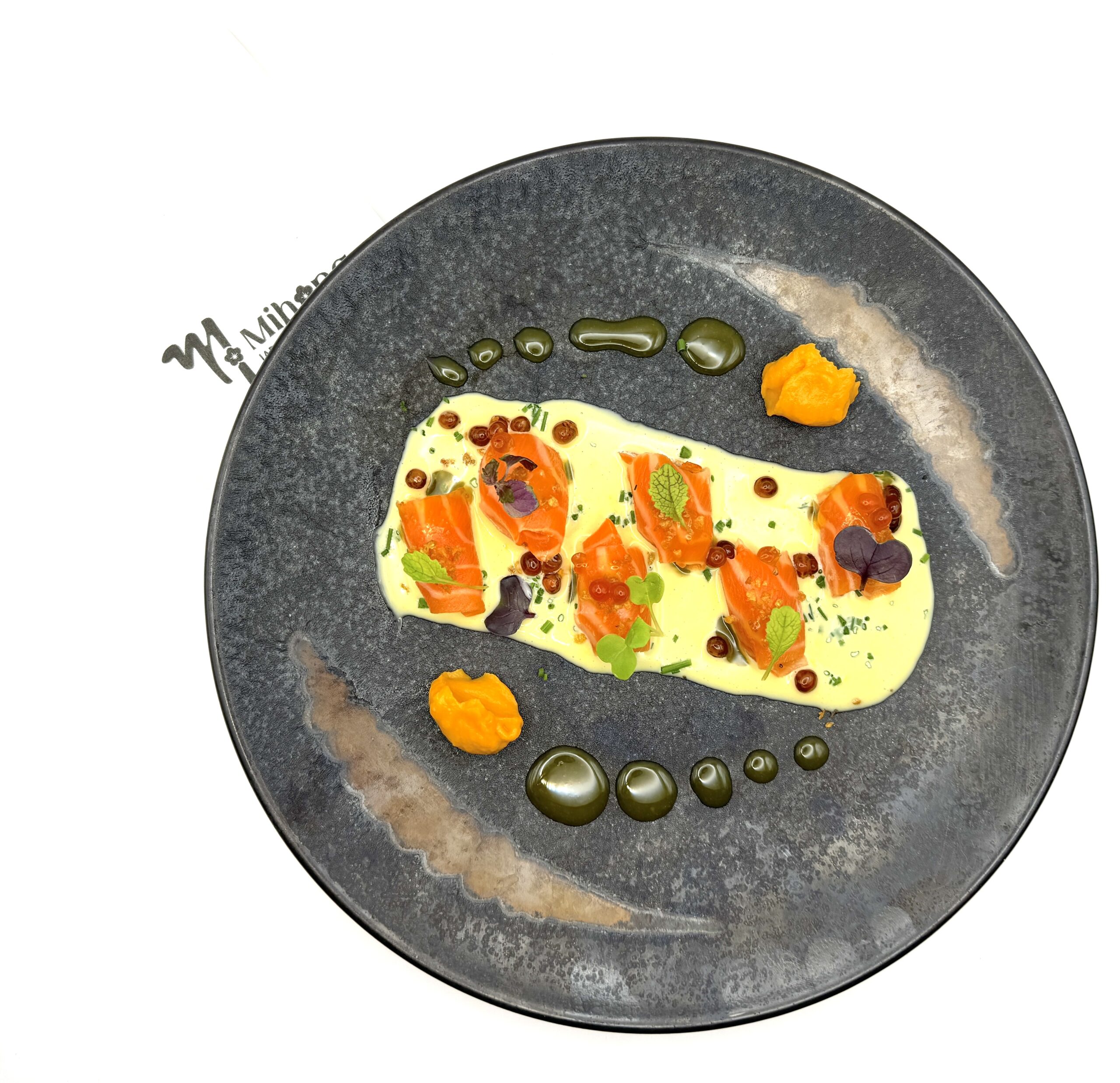 Mizu Salmon Crudo