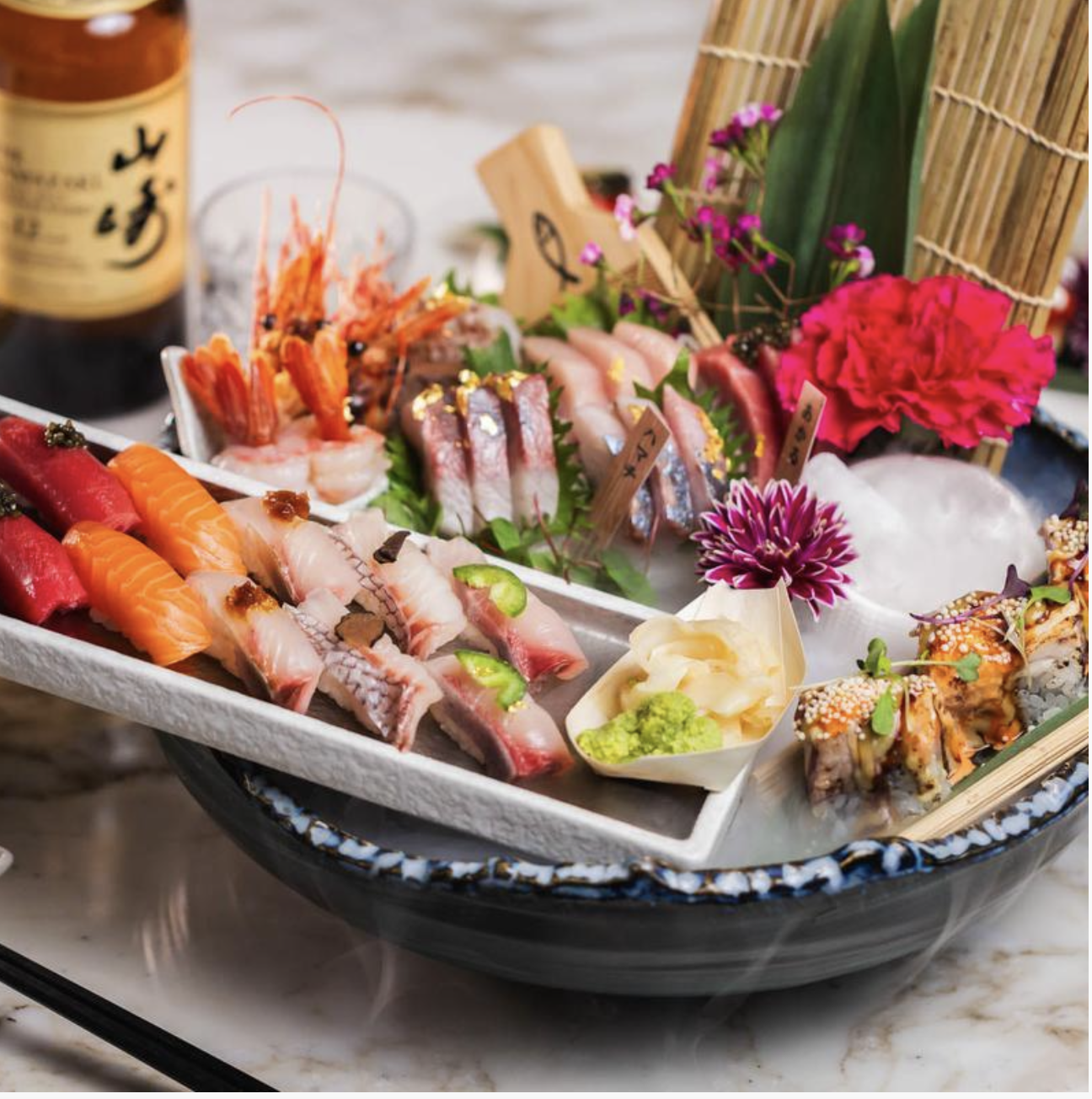Aquarium Sushi & Sashimi